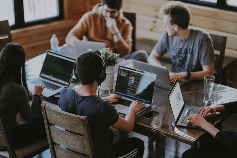 bureau de start up aménagé