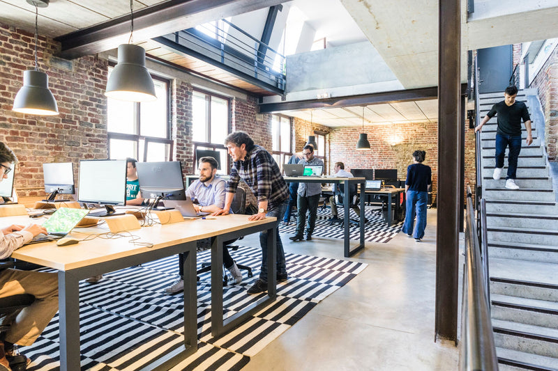 aménagement bureau d'inspiration industrielle